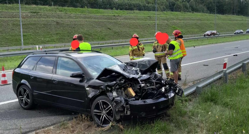 Do zdarzenia doszło pomiędzy węzłami Tarnów-Centrum a Dębica-Zachód. Fot. OSP Stare Żukowice.