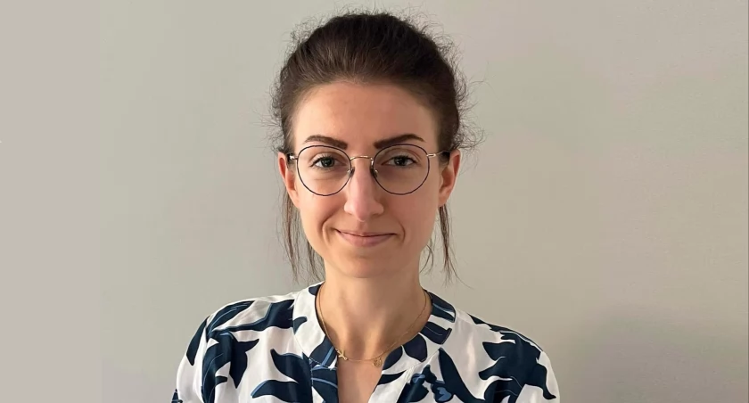 Psycholog Julia Bażela