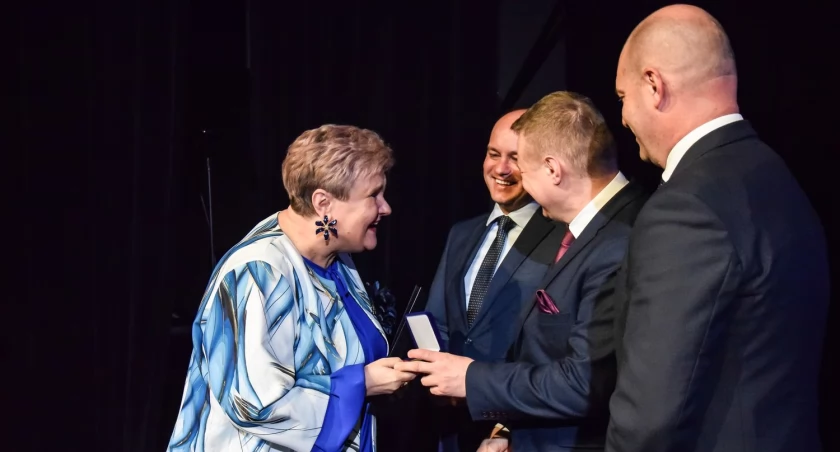 Bożena Klocek funkcję skarbnika powiatu pełni od 1999 roku.