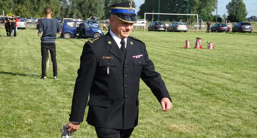 Brązowy Krzyż Zasługi odebrał st. bryg. w stanie spoczynku Krzysztof Marek.