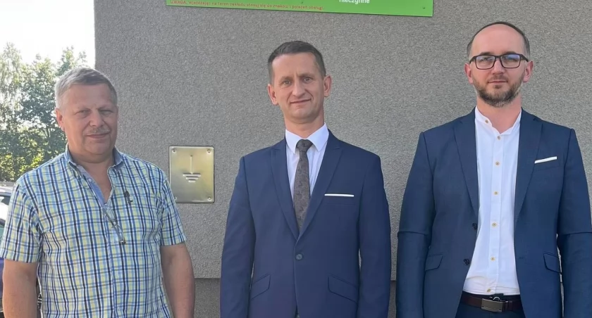Na zdjęciu od lewej: Piotr Szczepkowicz, Zbigniew Kowalski i Mateusz Domaradzki.