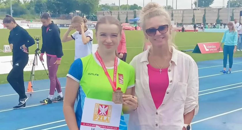 Aleksandrę Strzałkę do zawodów przygotowała trenerka Anna Bigus.