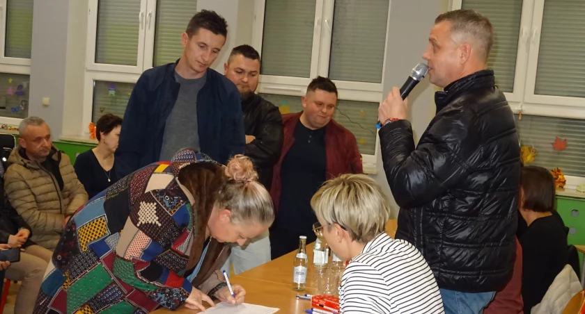 Zgodę na kandydowanie podpisuje Liliana Bochenek.