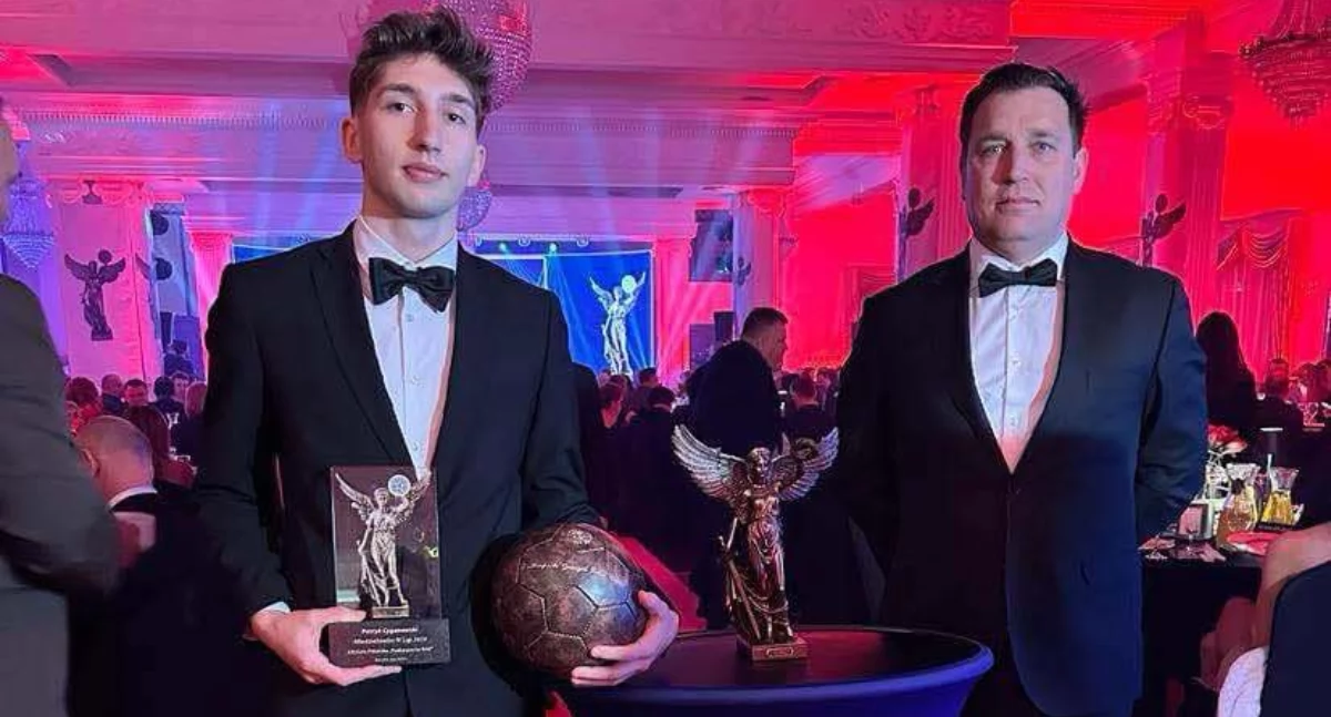 Patrykowi Cyganowskiemu na gali w Hotelu Łańcut towarzyszył prezes Igloopolu Piotr Sujdak.