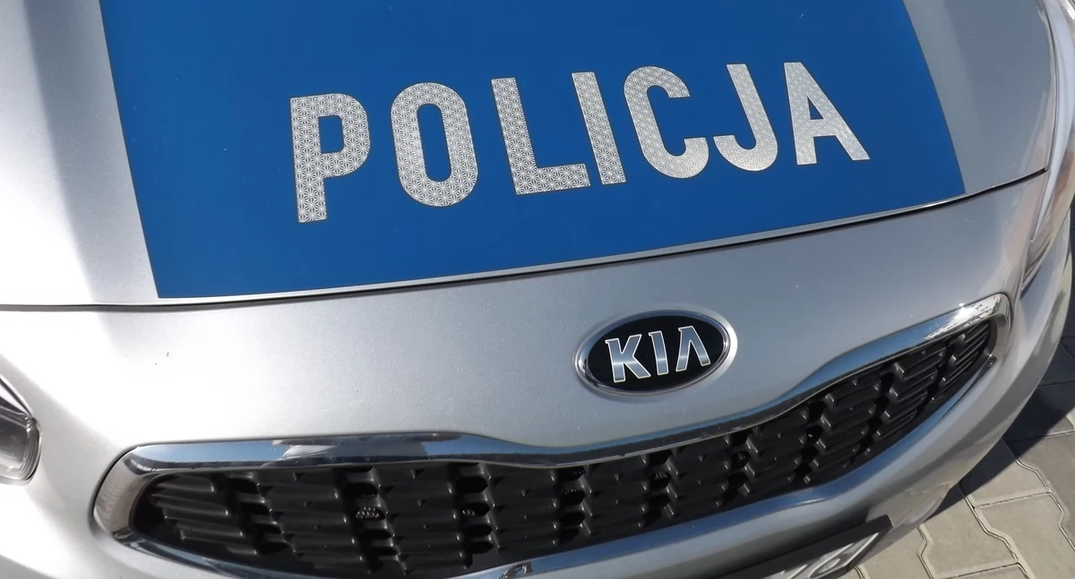 Policja, pierwszy - zdjęcie, fotografia