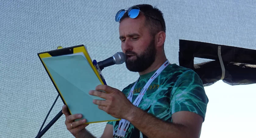 Łukasz Mazur - sołtys Czarnej, to jeden z organizatorów spotkania.