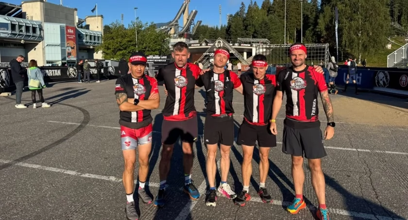 Od lewej: Bernard Baran, Rafał Kawa, Piotr Lipa, Tomasz Ciaciek, Bartek Szymaszek