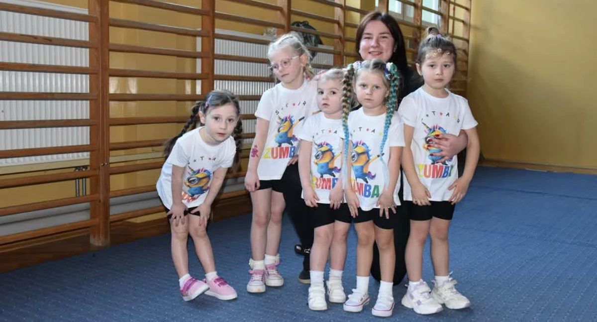 Zajęcia Zumba Kids prowadzi Mariia Vlasenko.