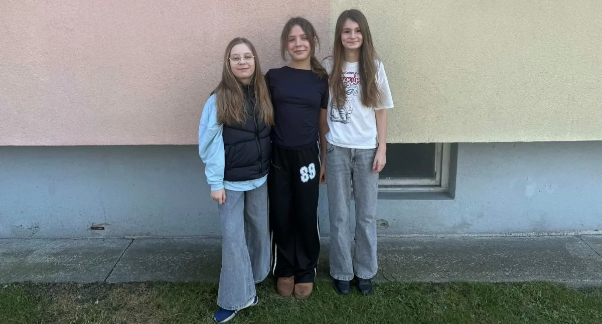 Od lewej: Amelka, Iza i Oliwka.