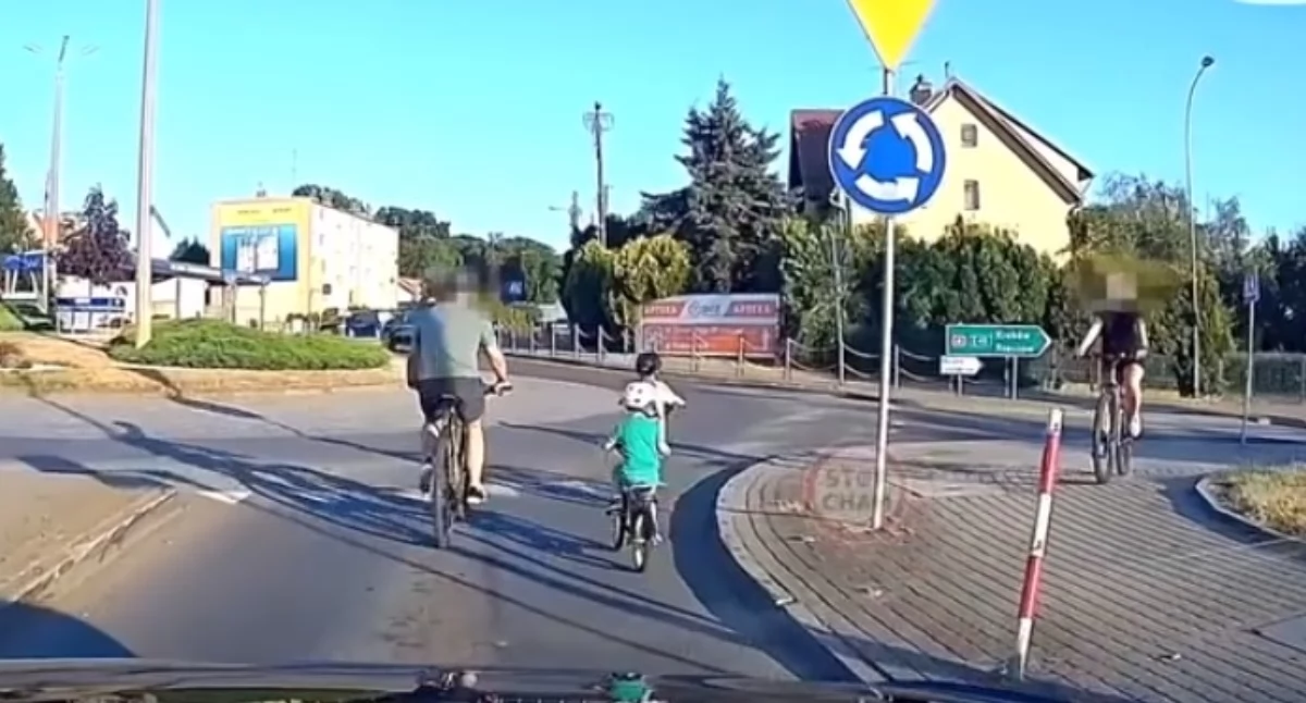 Zdjęcie: screen z nagrania/Stop Cham/Facebook.