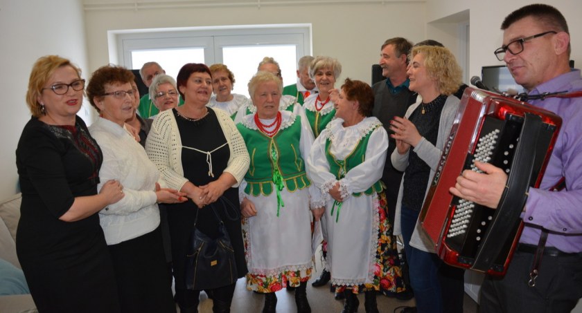 Z pieniędzy będą mogli skorzystać m.in. seniorzy z gminy Dębica.