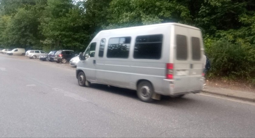 Takim busem musieli jeździć pasażerowie Ogro-Transu. Zdjęcie od Czytelnika.