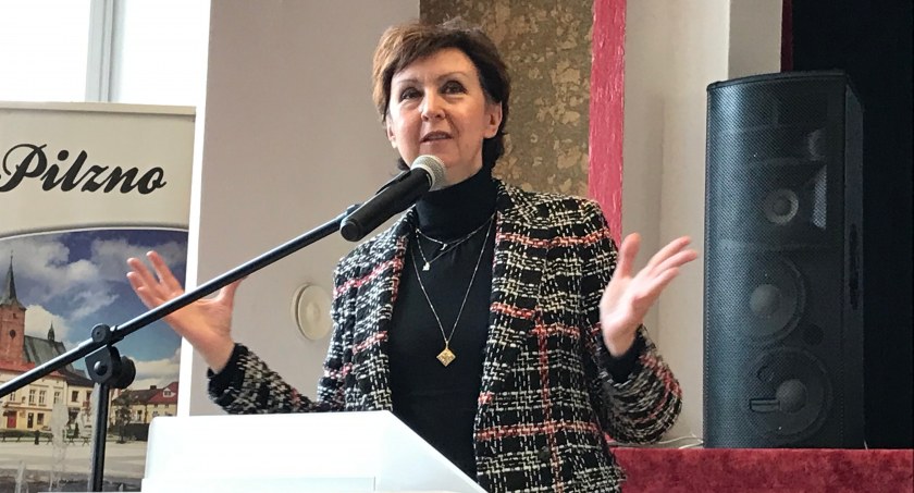 Prof. Agnieszka Mirkiewicz przypomniała genezę TG Sokół.