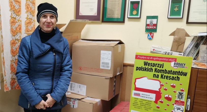 Dary ze Szkoły Podstawowej w Górze Motycznej przywiozła Krystyna Wawrzonek.