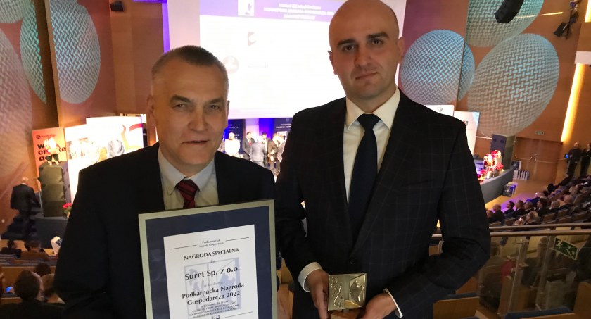 Suret zdobył Nagrodę Specjalną za 30 lat dzialalności. Spółkę na gali reprezentowali Zbigniew Nosal i wiceprezes Łukasz Kurowski.
