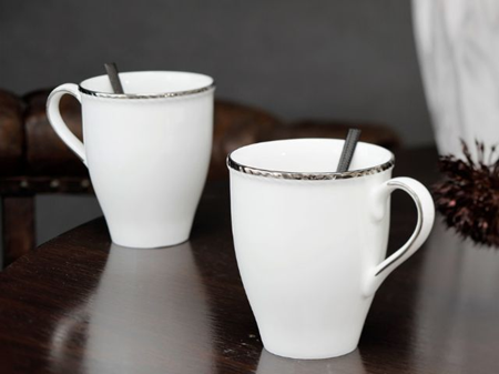 eleganckie kubki porcelanowe