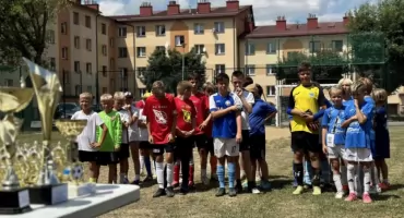 Poprzedni turniej wygrały Orły. Kto tym razem sięgnie po Puchar Prezesa? 
