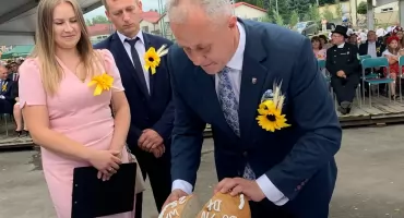 Dziękujemy za chleb – symbol życia, gościnności i wspólnoty. Dożynki w gminie Jodłowa
