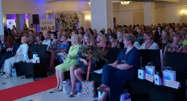 Na wybieg wyszły jak zawodowe modelki. Dzień Zdrowia i Piękna - fotorelacja