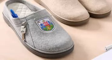 Będą nosili kapcie w Ratuszu. Czy urzędnikom się to spodoba?