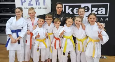 W Atlas Arena rządzili tym razem karatecy z Dębicy