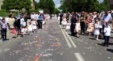 Boże Ciało - uczestnicy procesji wyjdą na ulice miast i wsi