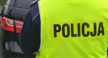 Wjechał w  samochód i uciekł z miejsca zdarzenia